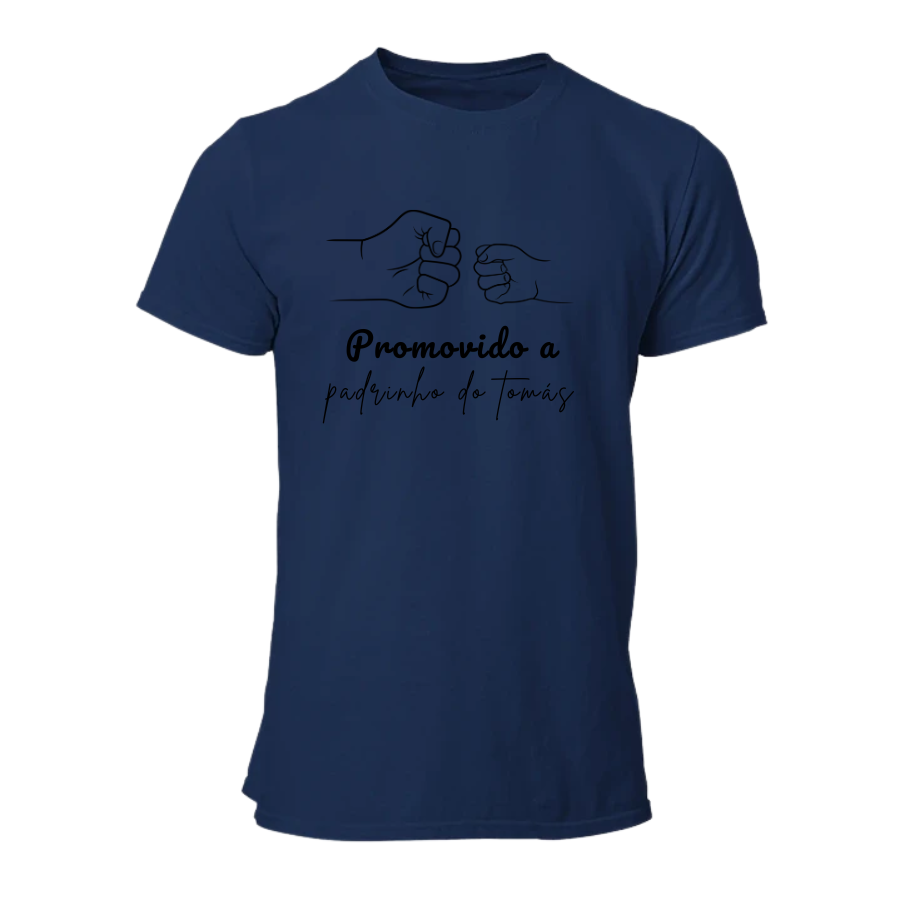 T-Shirt "Promovido a Padrinho" (com nomes)